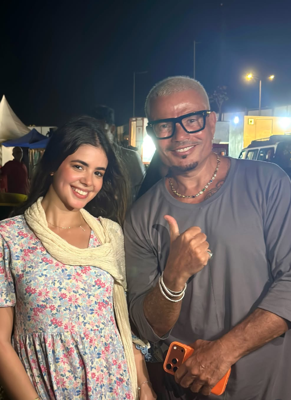 لجين خليفة مع عمرو دياب